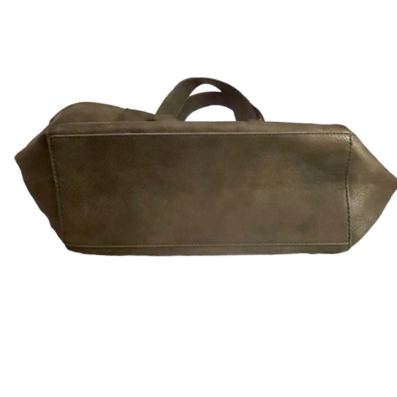 Ciel Winged Tote Bag-Moss - Picture 4 of 5